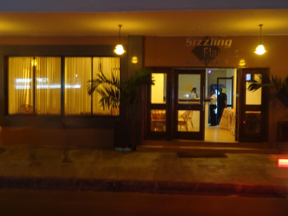 Regency Park Hotel Mombasa 34/42
