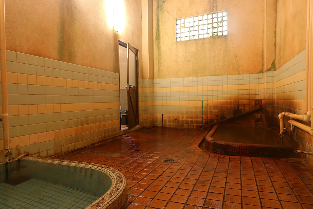 swimming pool spa