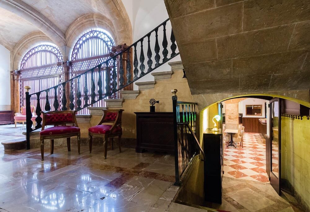 Hotel Born 40/49