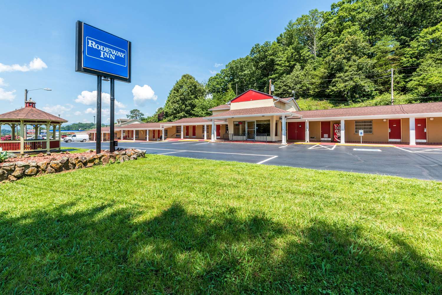 Americas Best Value Inn Franklin 20/24
