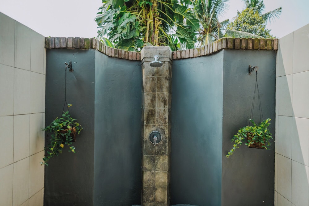 Rama Phala Resort Spa 16/64