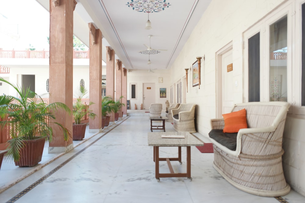 SURYAA VILLA JAIPUR A CLASSIC HERITAGE HOTEL 105/134