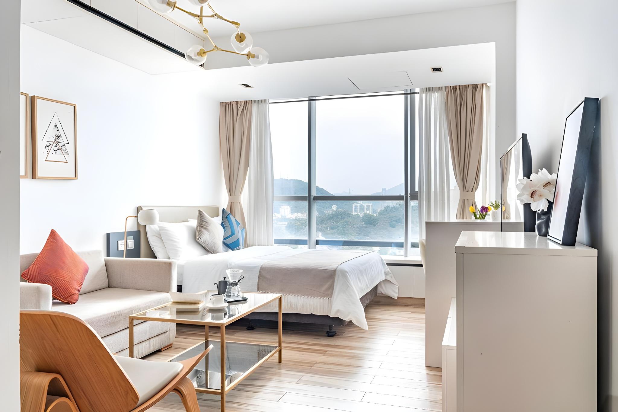 Boutique, Queen Bed