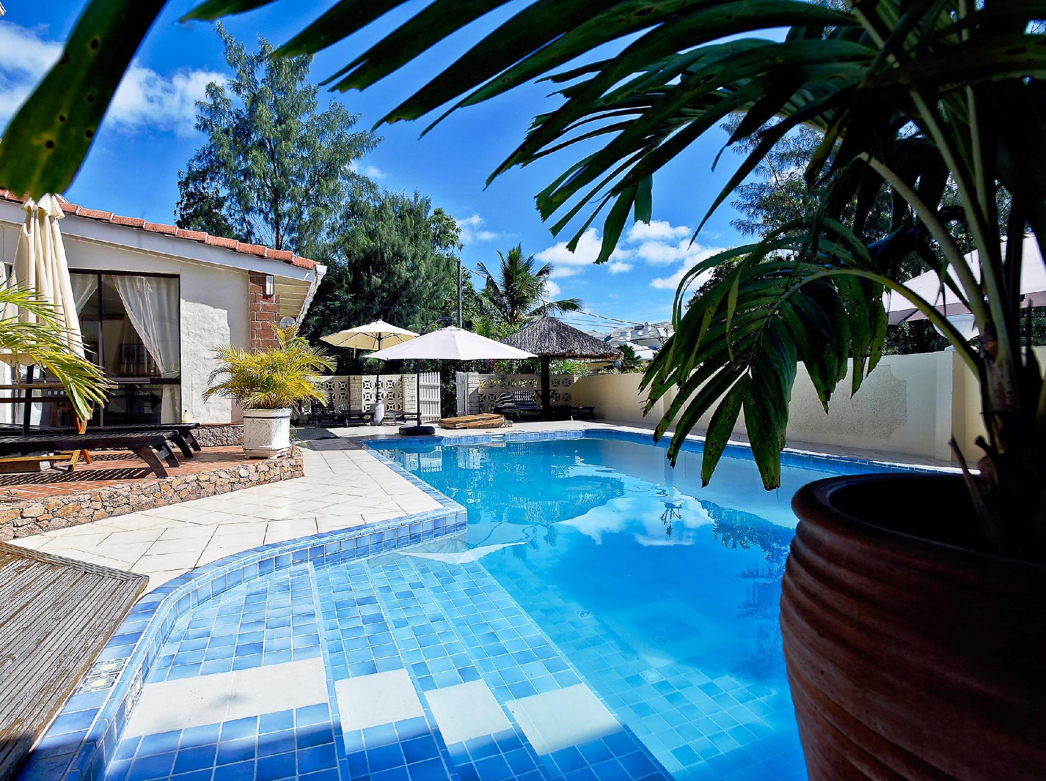 Carana Hilltop Villa 31/33