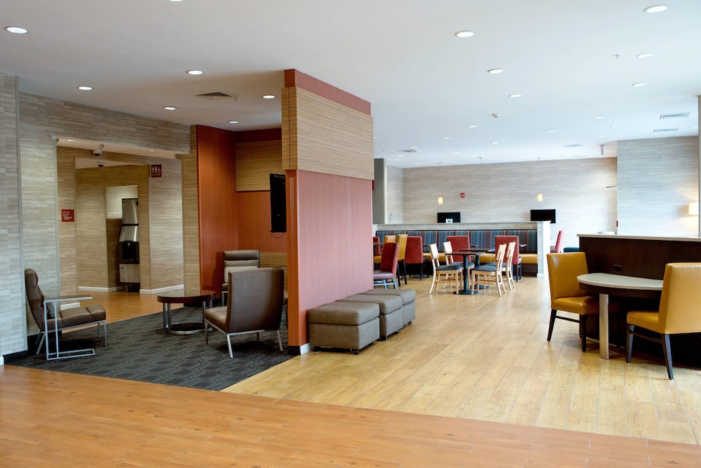 Towneplace Suites Ames 51/66