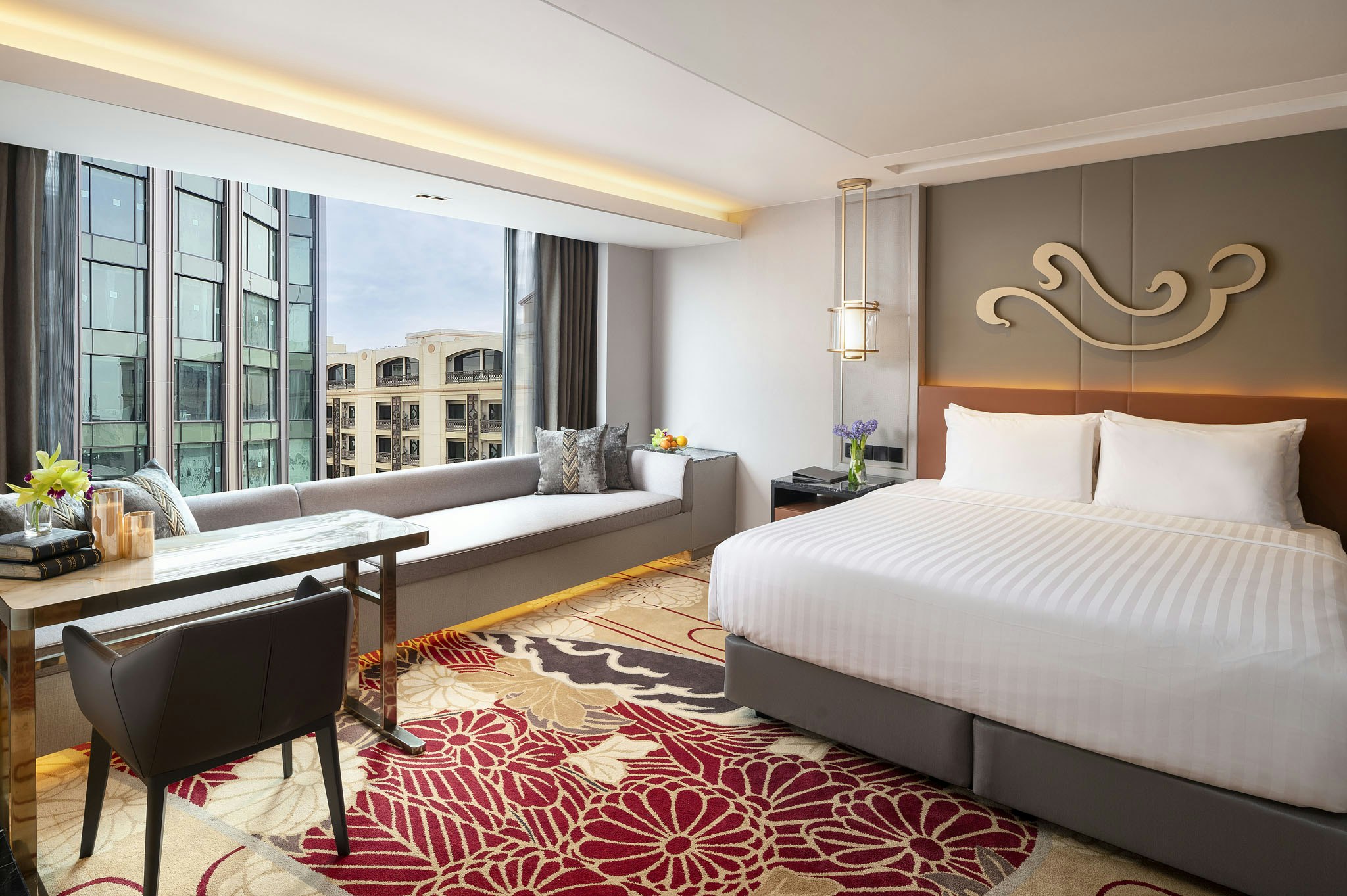 Valia Bangkok Sukhumvit 24 by Kingston Hotels 3/21