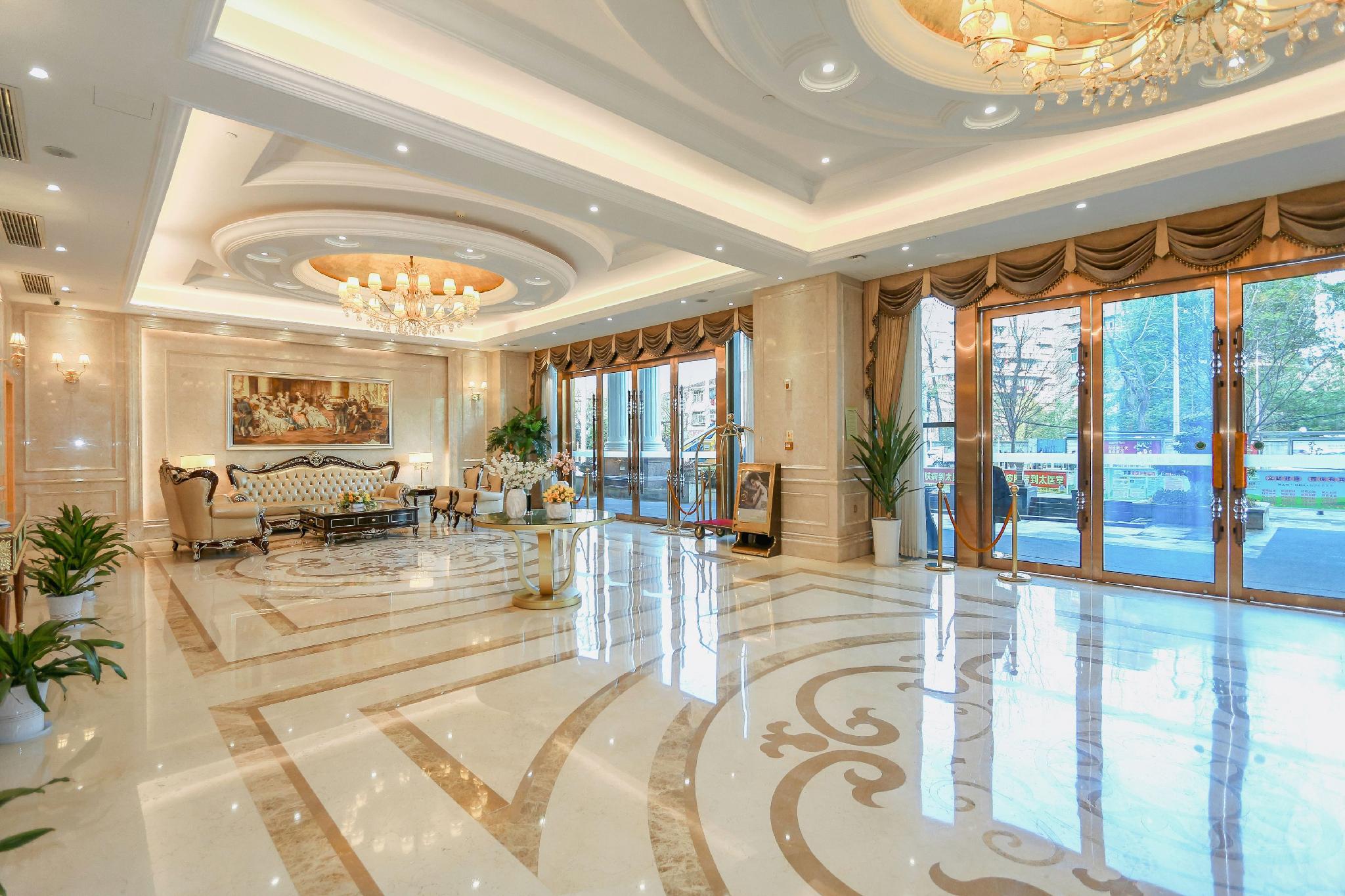 Vienna International Hotel (Wuhan Hanxi) 27/66