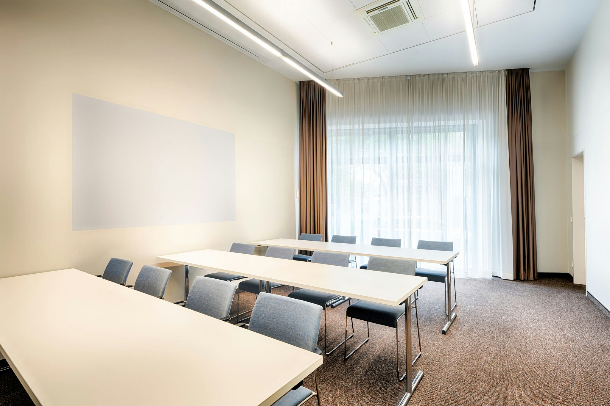 Premier Inn Heilbronn City Centre 35/42
