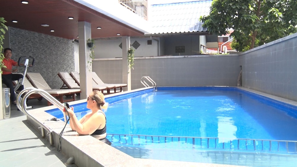 Nanynu Mini Hotel 24/48