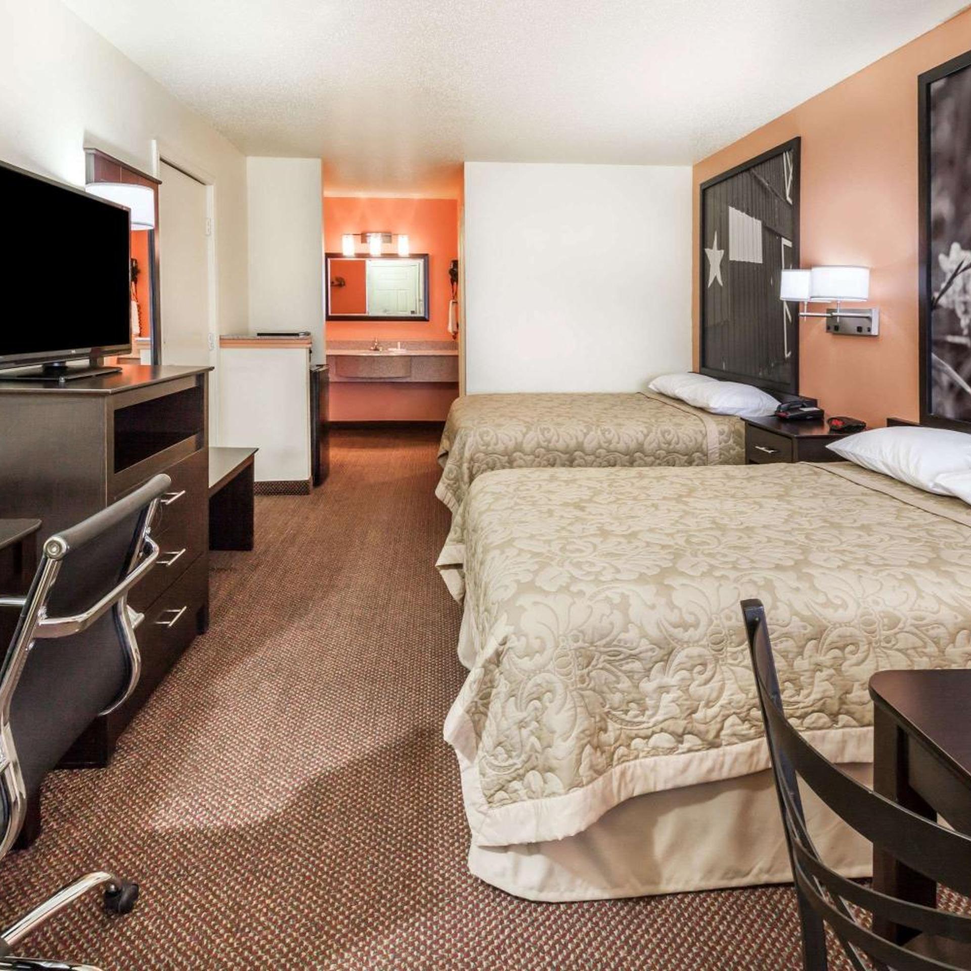 Premier Inn Palestine 25/31