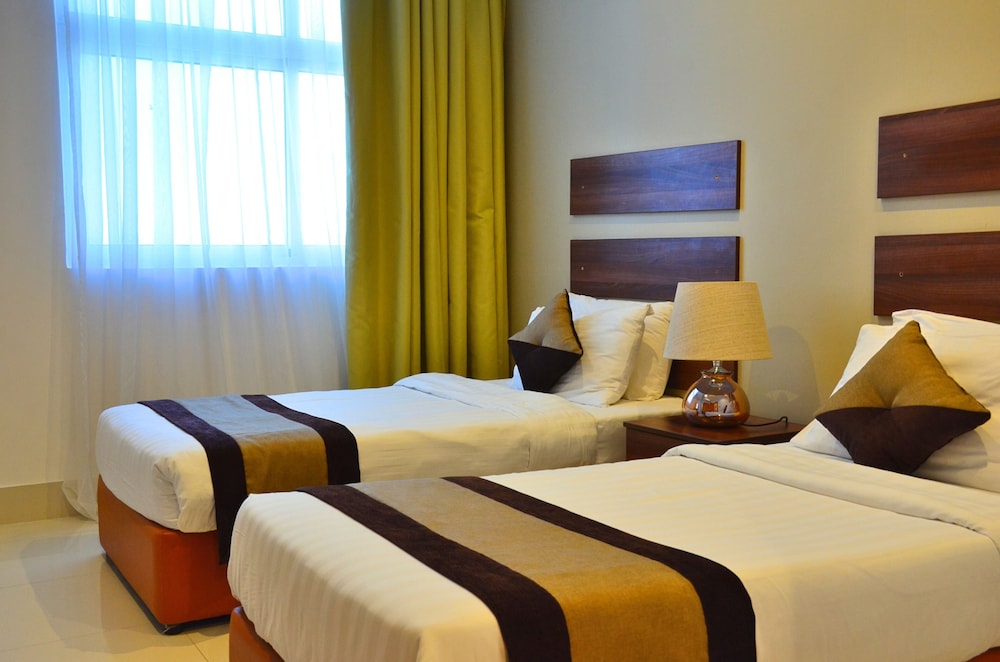 Blaire Executive Suites 21/58