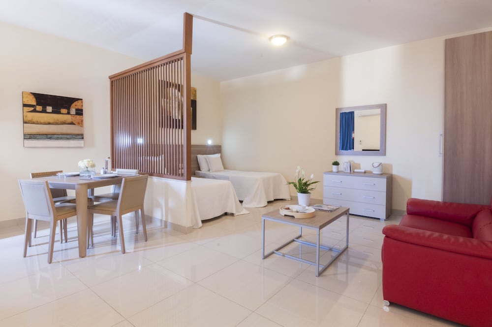 Blubay Apartments By St Hotels 26/48