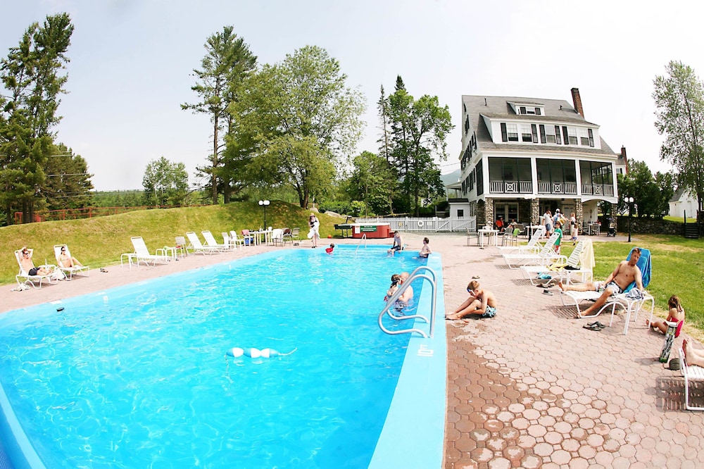 The Franconia Inn 68/74