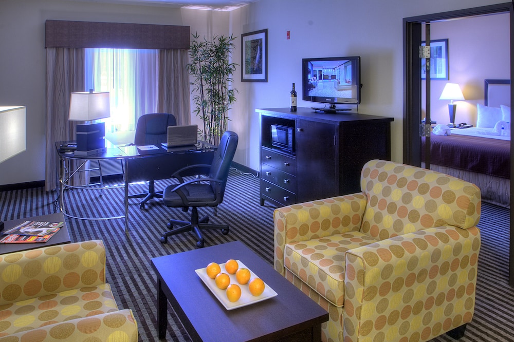 Baymont By Wyndham Dallas / Love Field 25/33