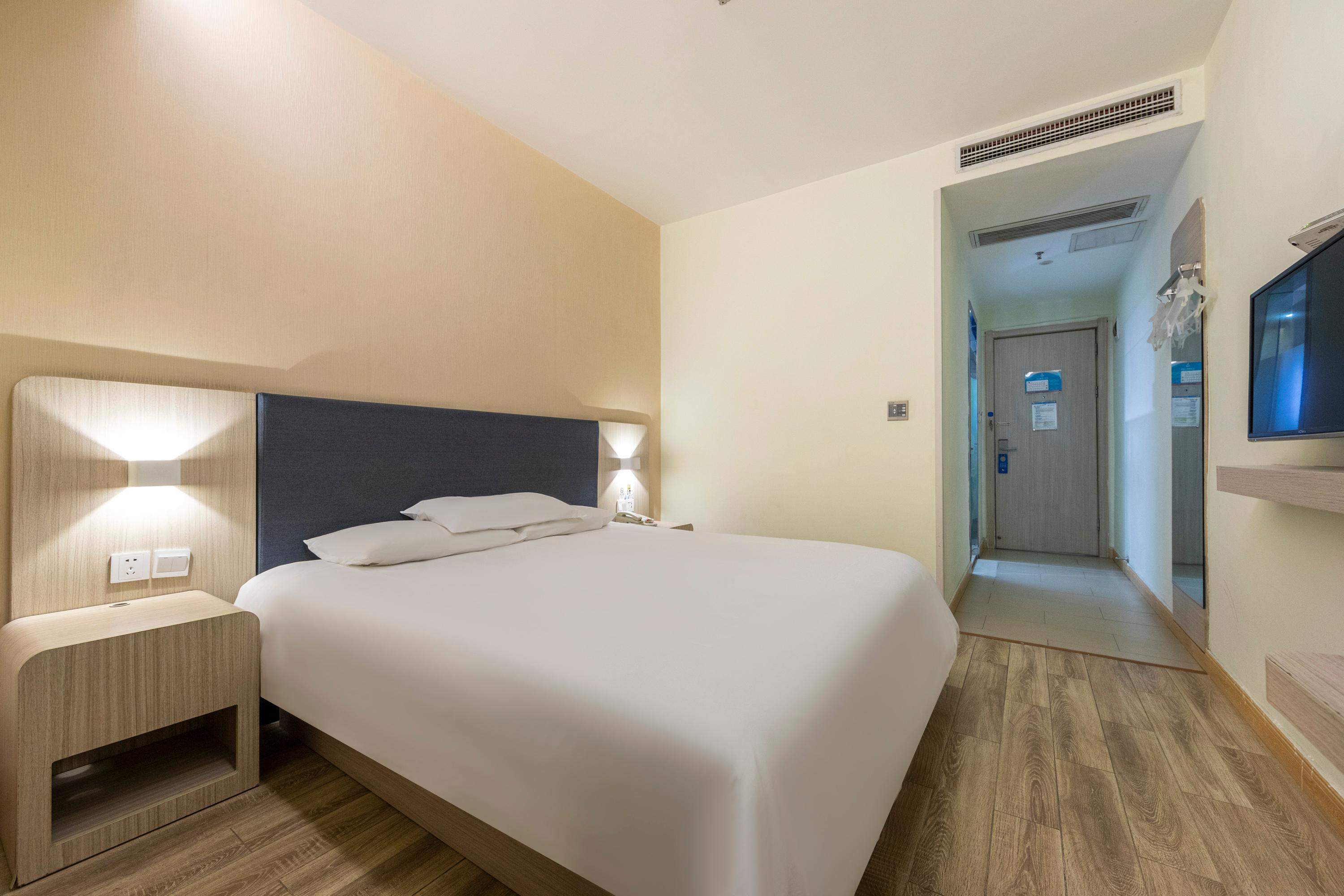 Hanting Hotel Shanghai Bund Jiangxi Zhong Road 10/21