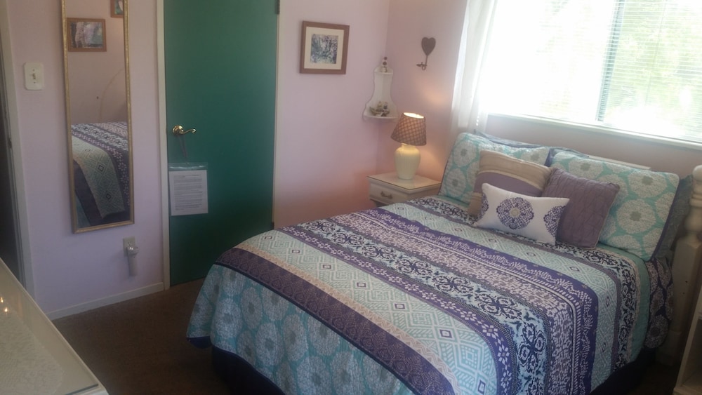Plantation Bed & Breakfast 6/50