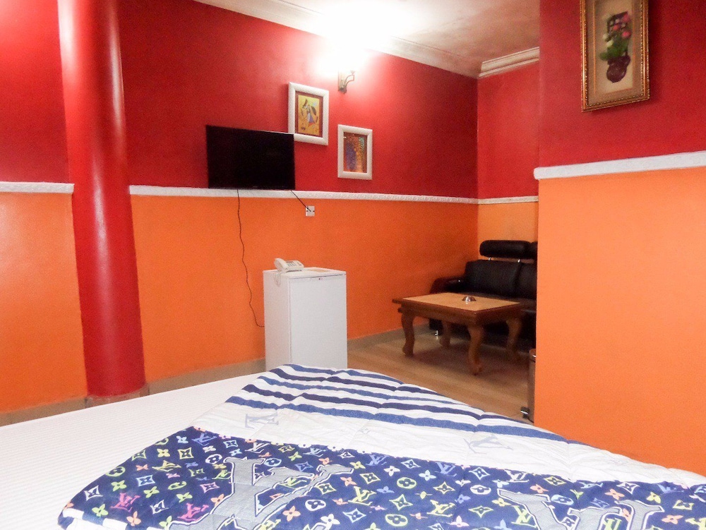 Royal Park Hotel & Suites 19/66
