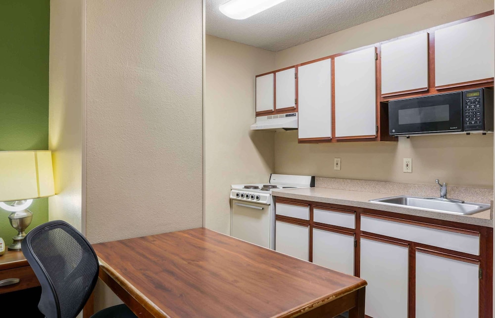 Extended Stay America - Omaha - West 41/52