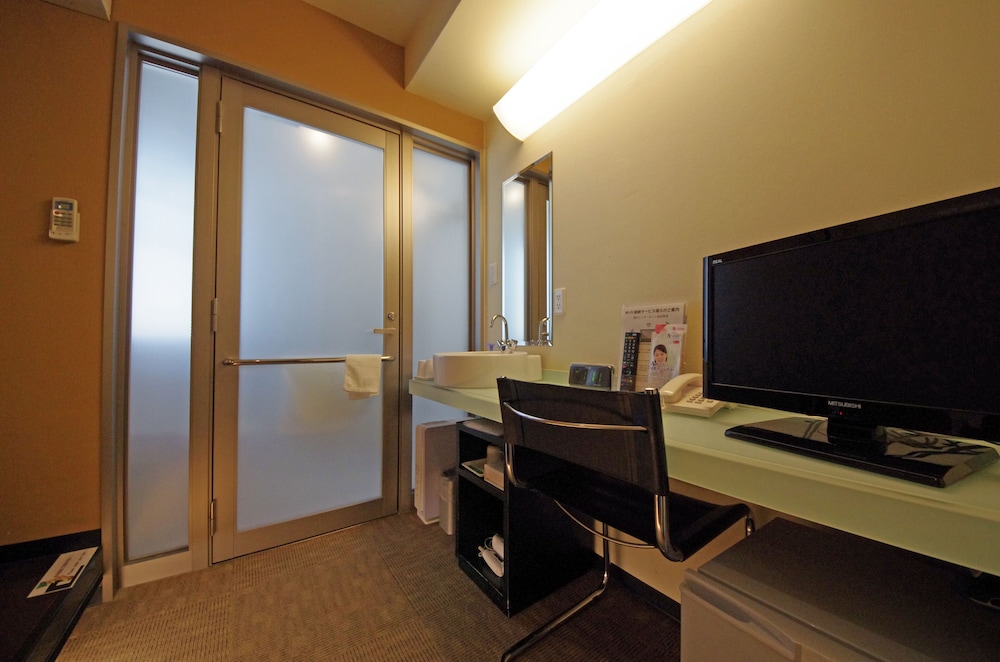 Urbain Hiroshima Executive 37/49