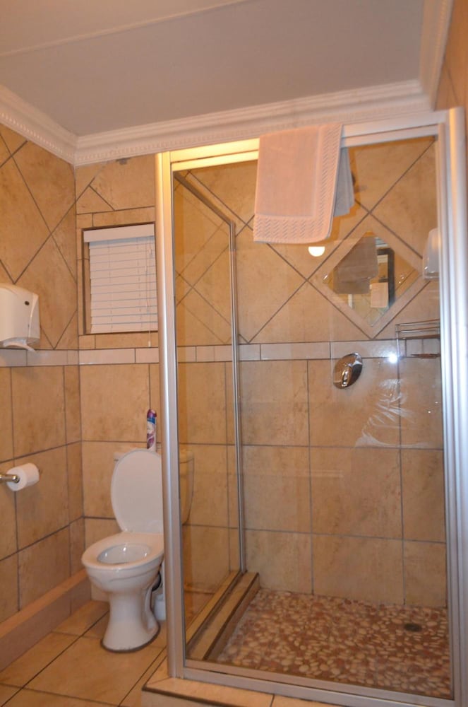 Zebra Guest House 37/41