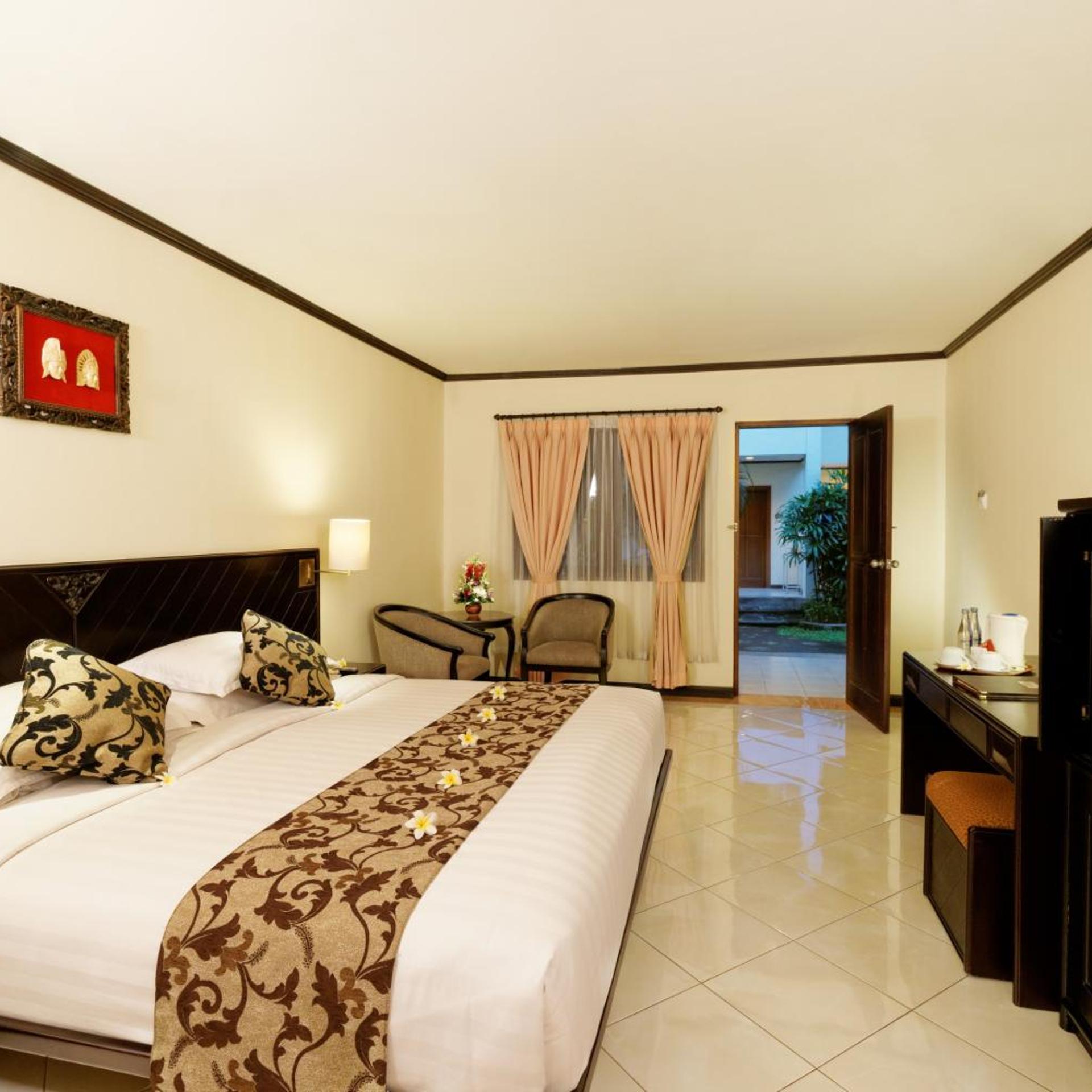 Super, Deluxe, Double or Twin Bed, Garden View