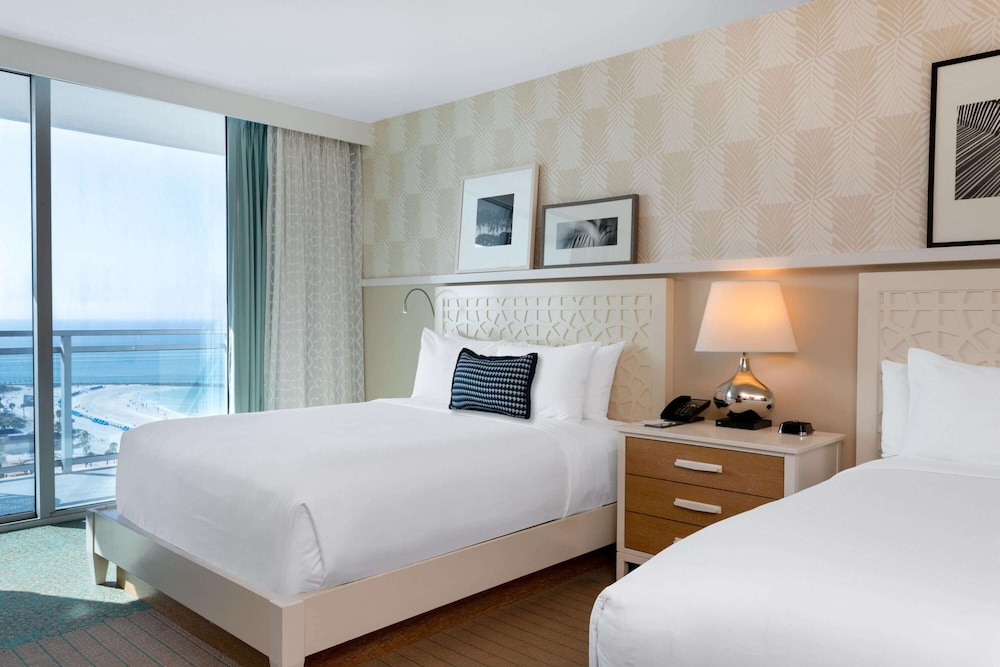 Wyndham Grand Clearwater Beach 12/53