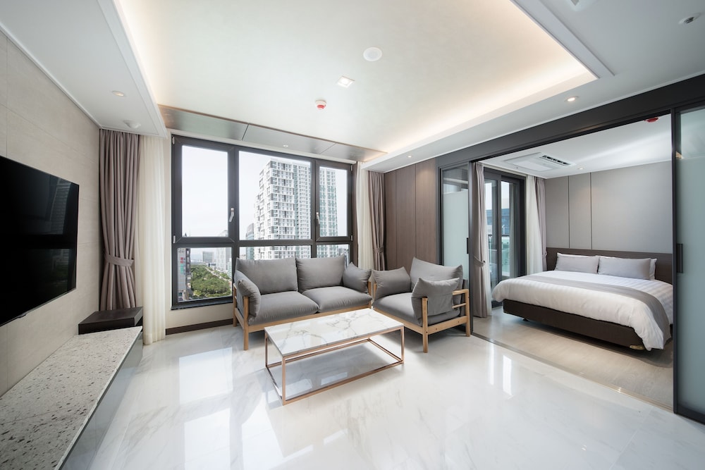 Utop Boutique Hotel and Residence 8/50