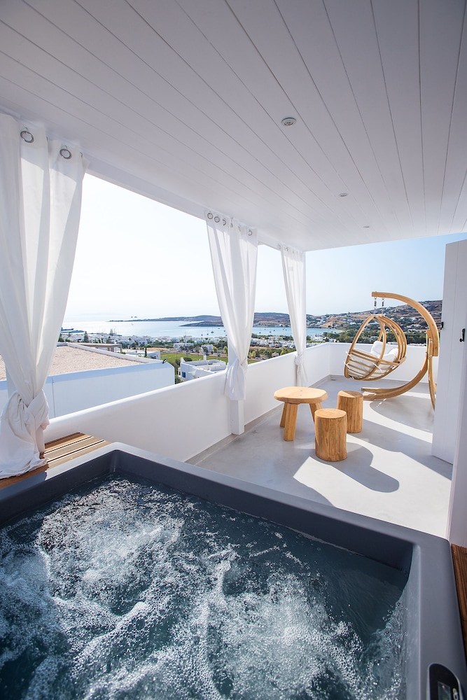 Paros Palace 34/76