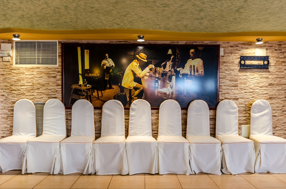 HOTEL MEDITERRANEO 17/52