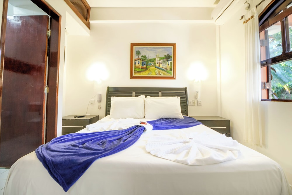 Feiticeira Praia Hotel 25/79