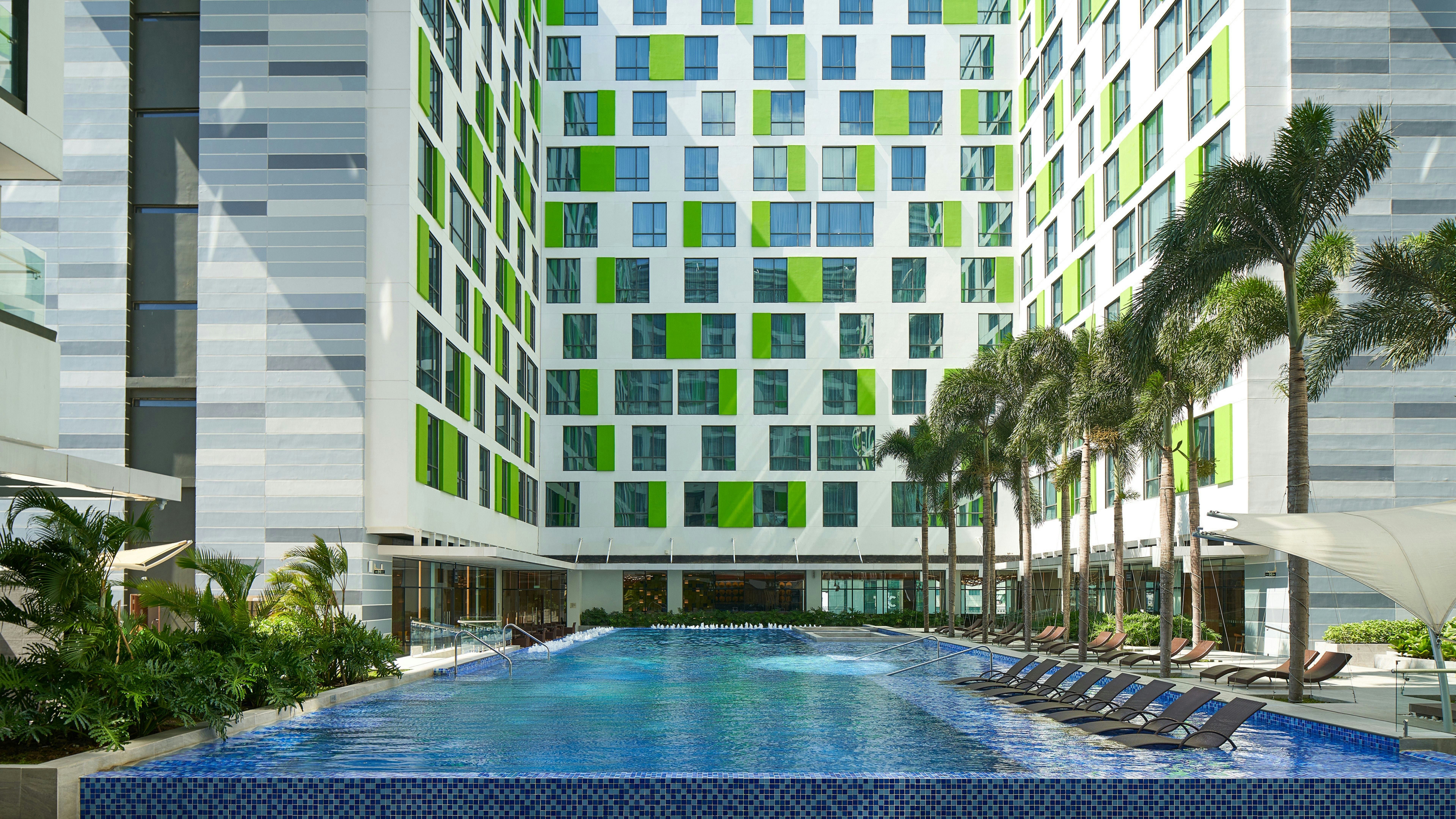 Holiday Inn & Suites Saigon Airport in SAIGON / HO CHI MINH CITY
