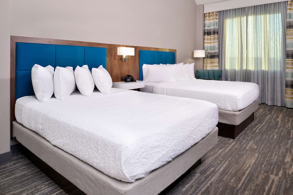 Loft, Suite, 2 Queen Beds, Sofa