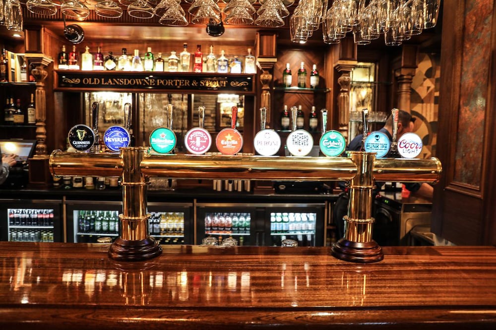 The Lansdowne Hotel 20/30