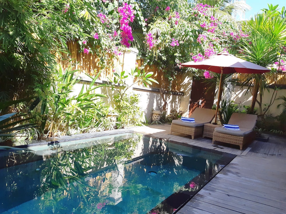 The Beach House Resort 63/70