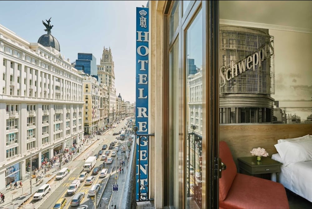 Regente Hotel 43/79