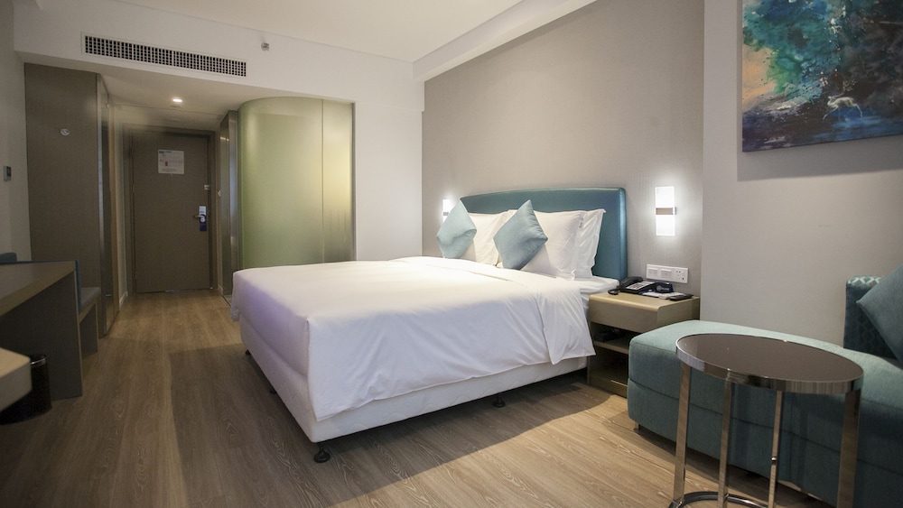 Holiday Inn Express Xiamen City Center 20/52