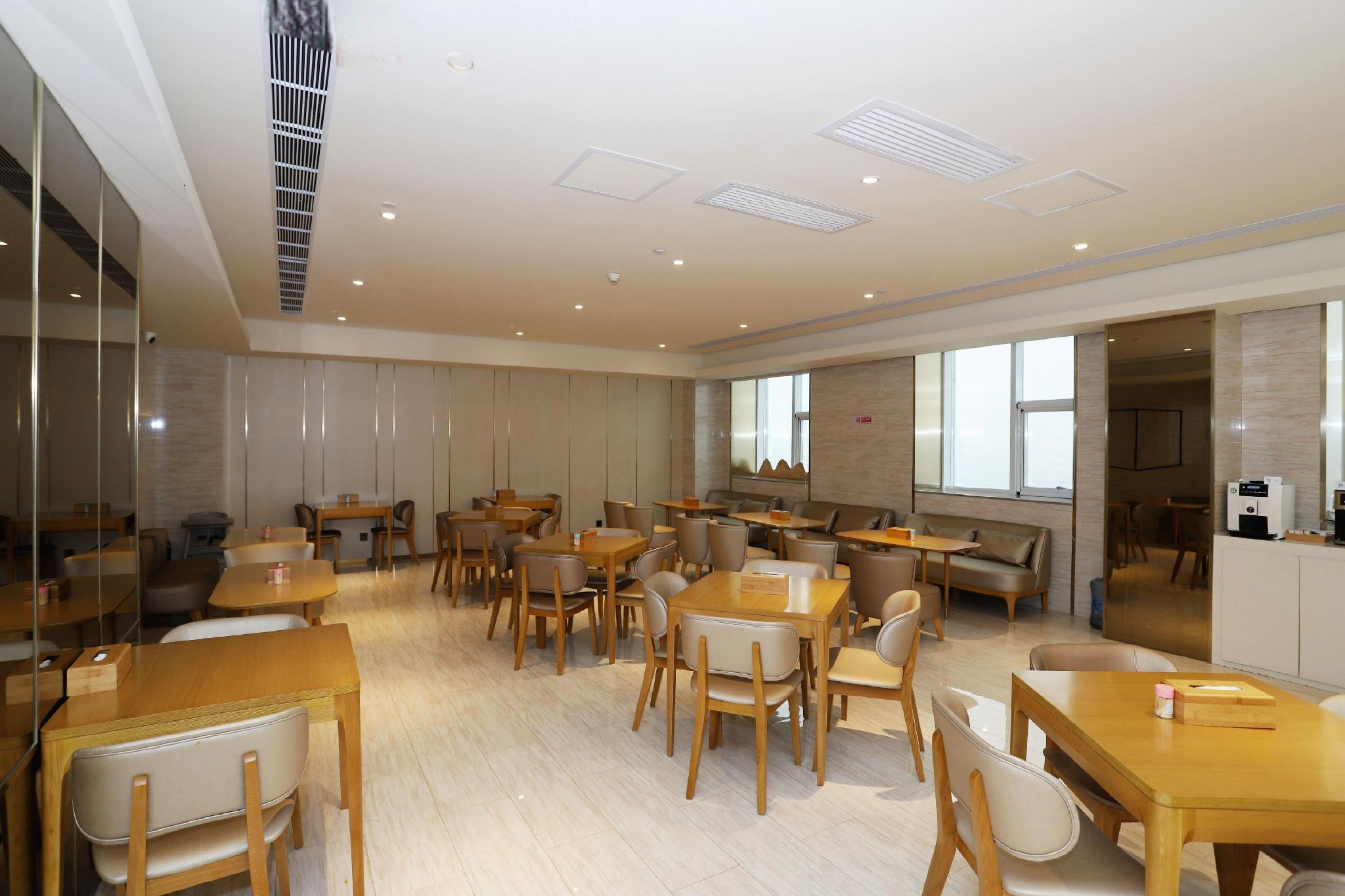 Ji Hotel (Taiyuan Xikuang Street) 32/37