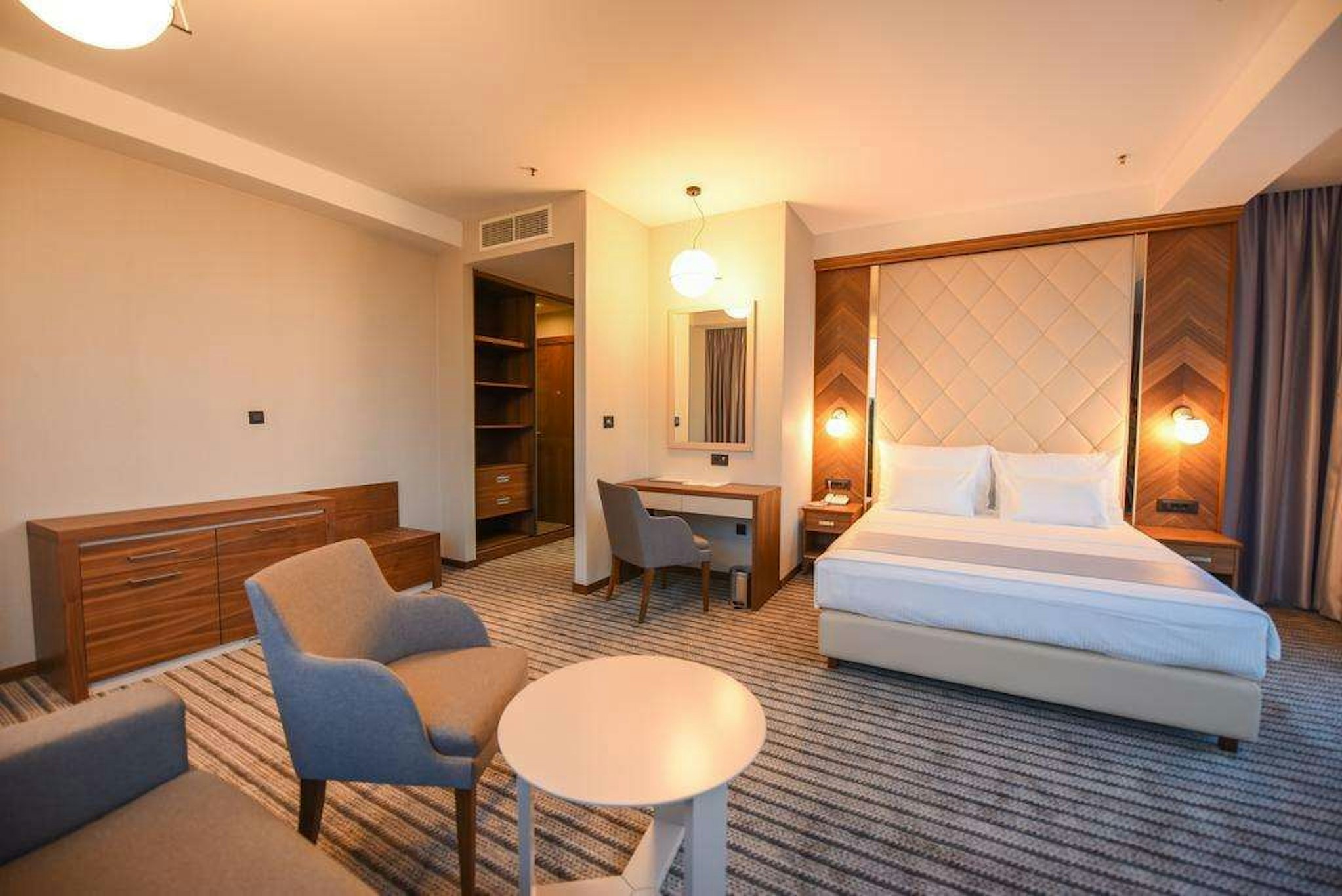 Union Hotel Podgorica 14/34