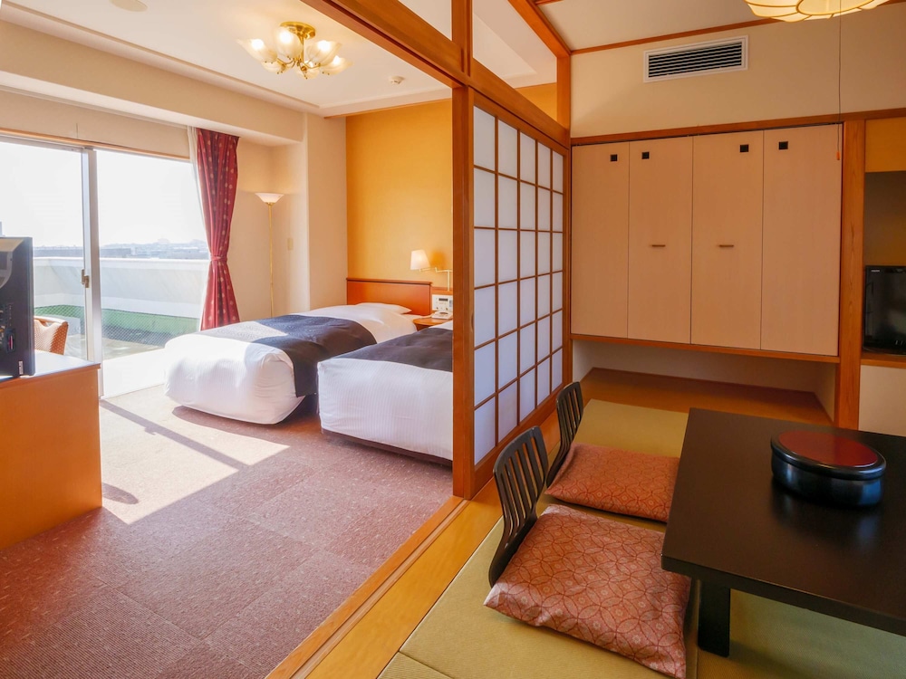 Apa Hotel Miyazaki Nobeoka Ekimae 23/65