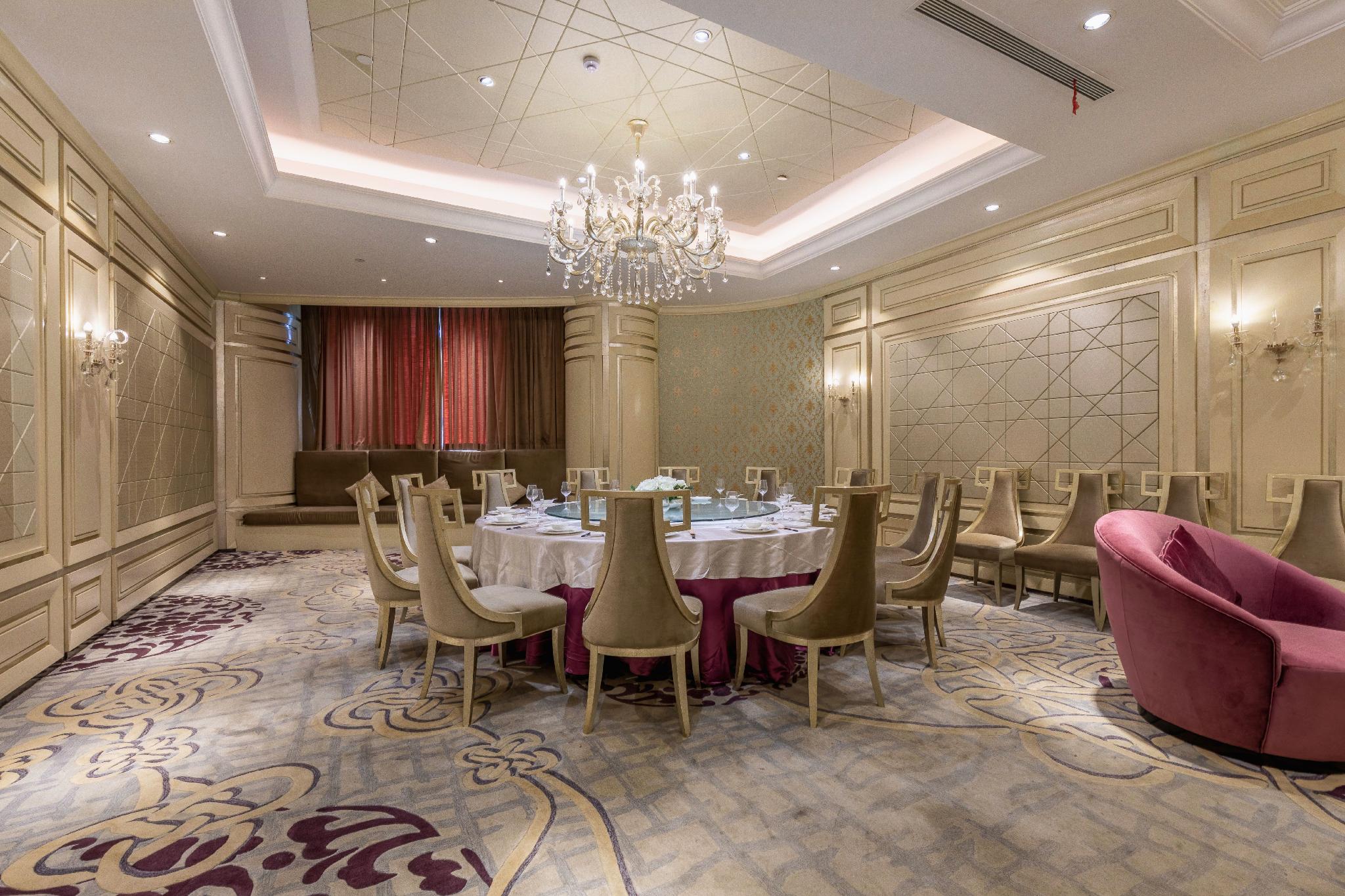Tongcheng International Hotel 40/43