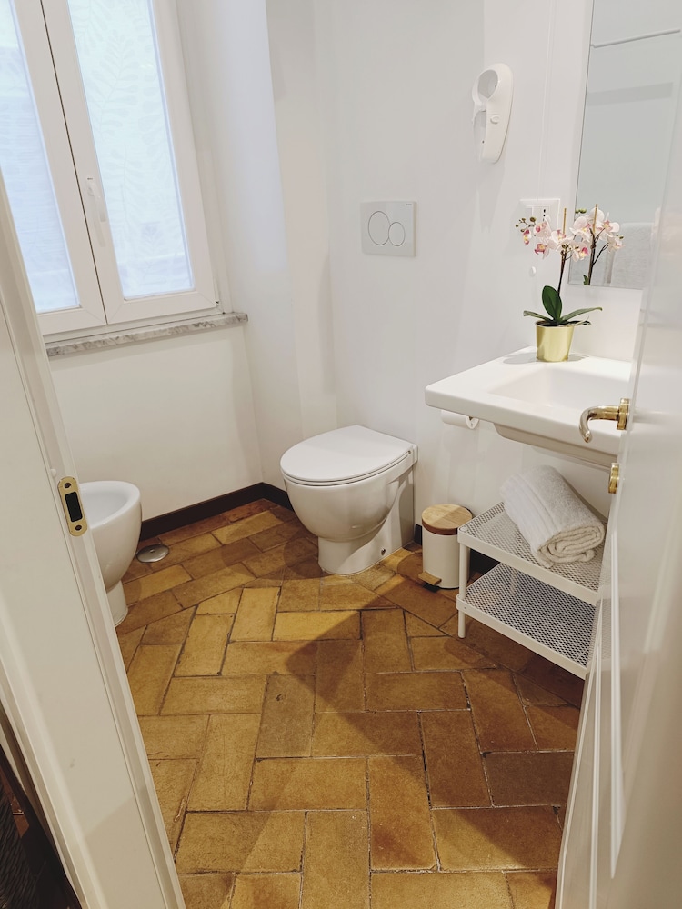 Piccolo Trevi Suites 53/53