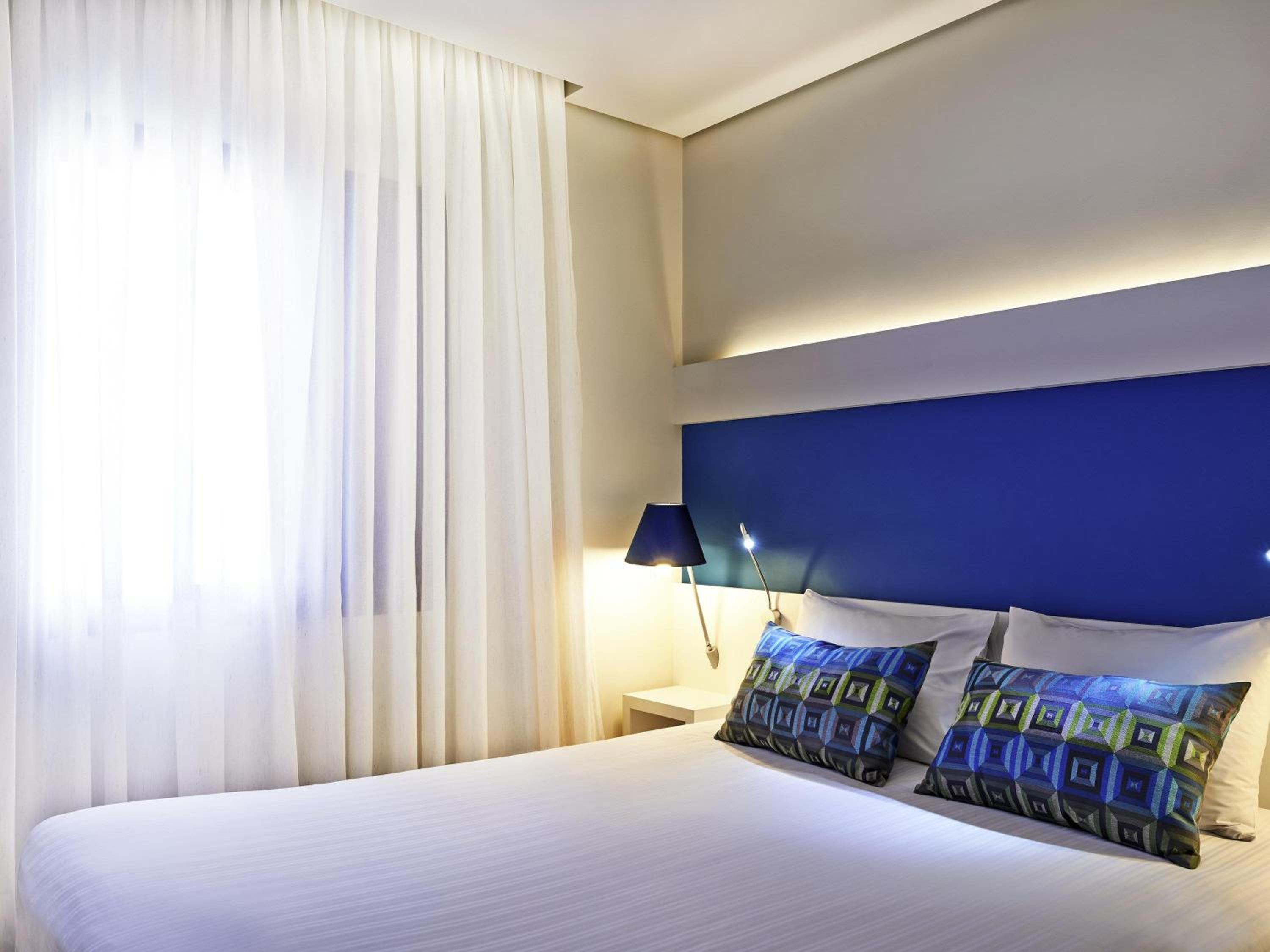 2 BEDROOMS, APARTMENT, KITCHEN