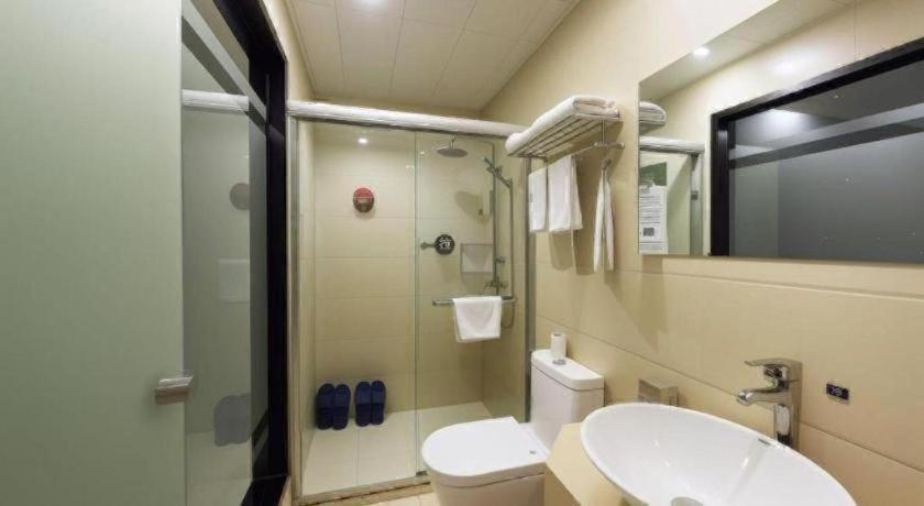 GreenTree Inn Jiangsu Suzhou Kunshan Beimen Road Express Hotel 44/50