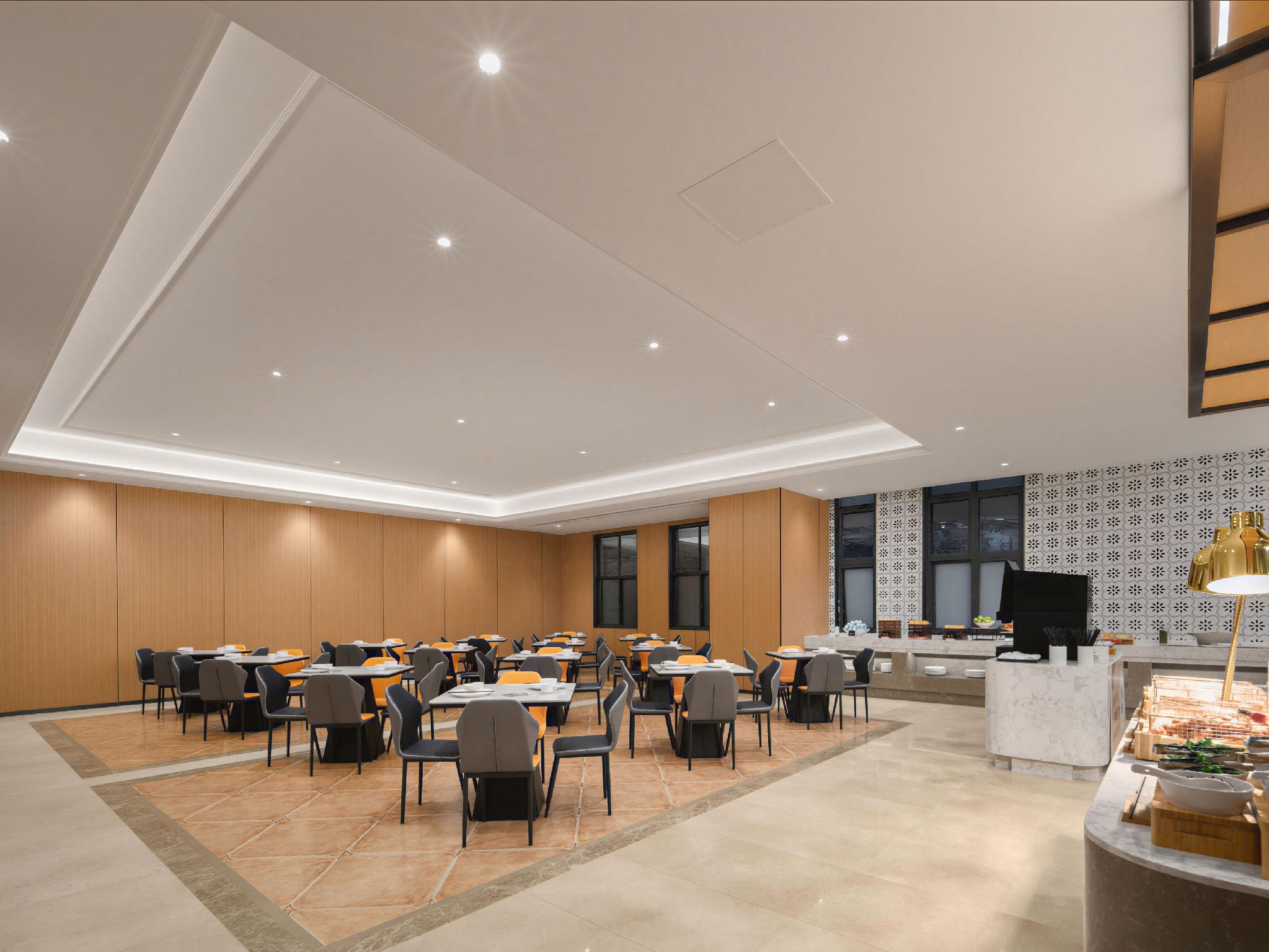 Vienna International Hotel (Fuzhou Cangshan Wanda) 34/38
