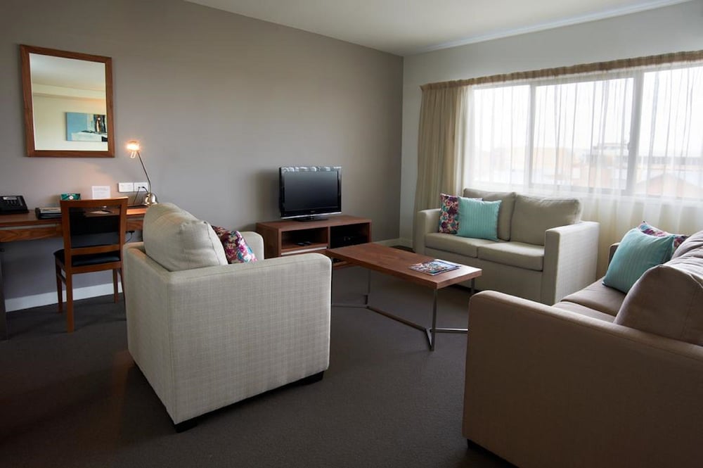 Quest Dubbo 15/25