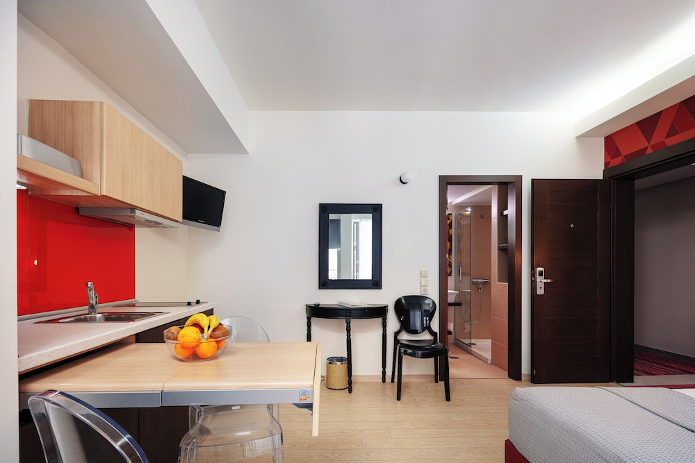 Steris Elegant Beach Hotel 29/70