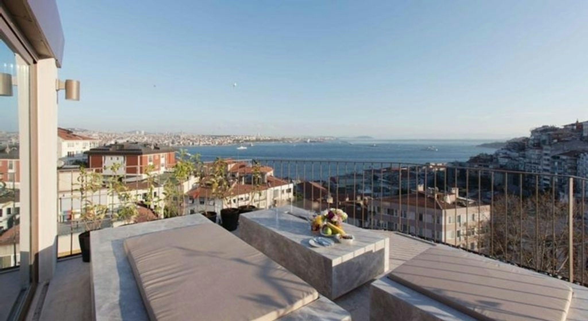 Noble22 Suites 32/39