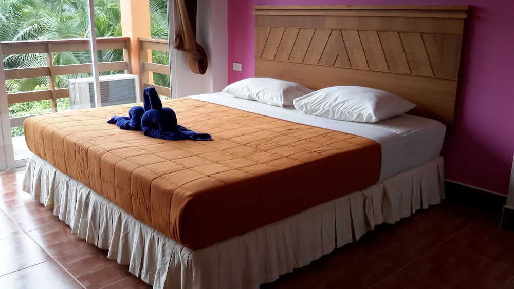 STANDARD, DOUBLE BED, GARDEN VIEW
