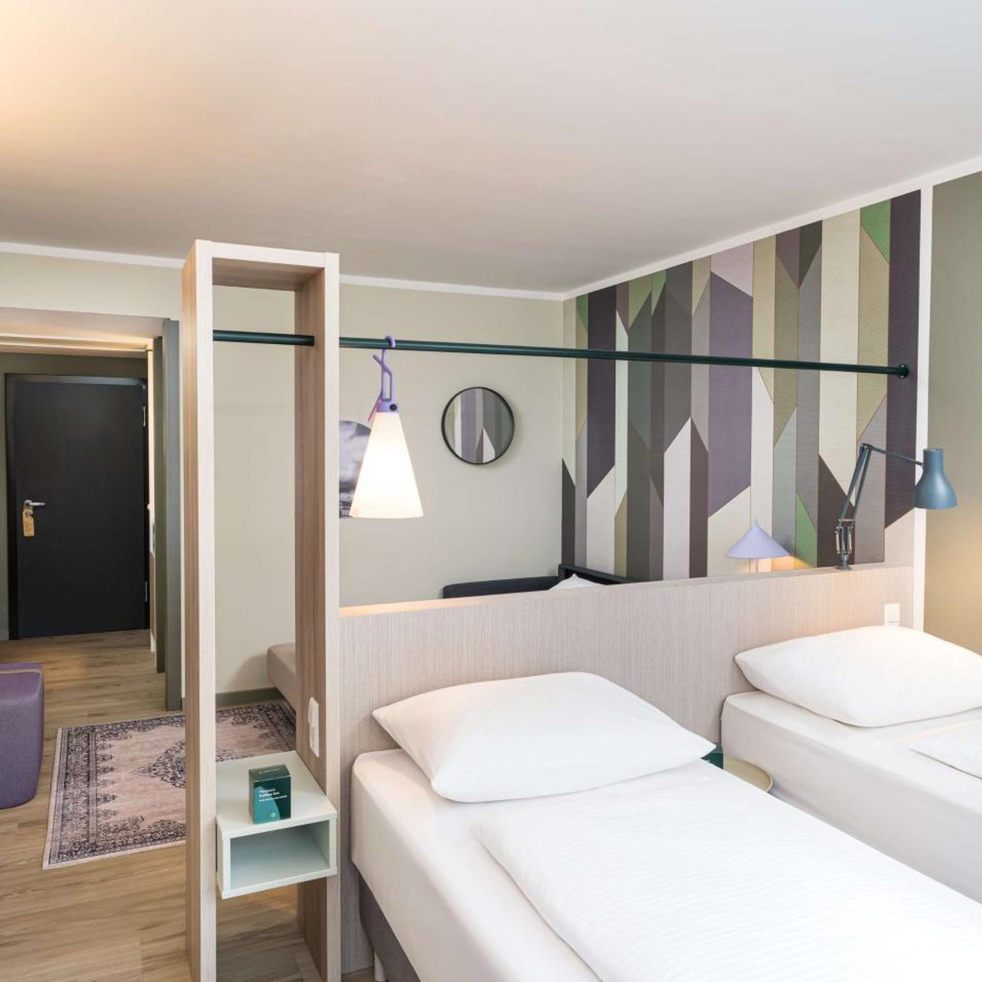 Superior, Triple, Single Bed