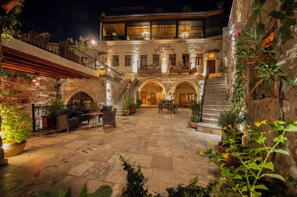Chelebi Cave House 3/98